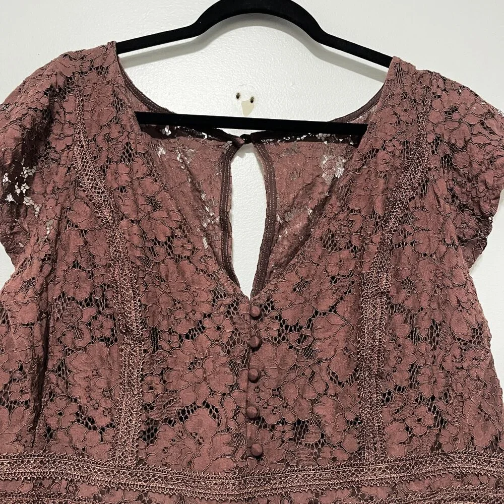 City Chic style sheer